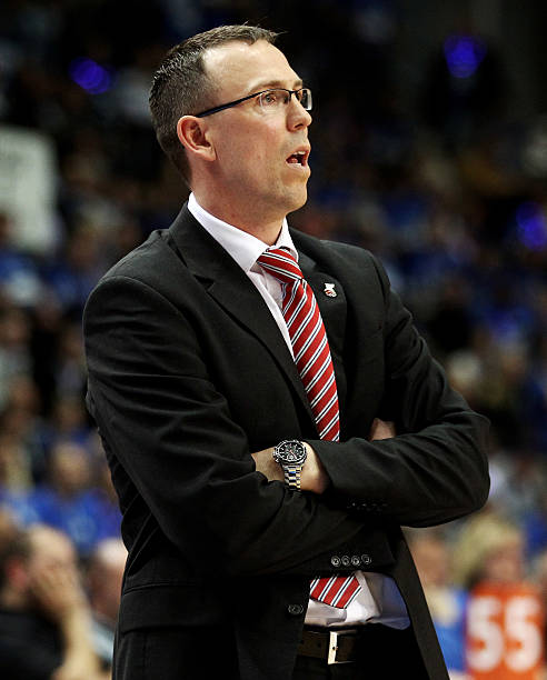 媒体主导的 媒体主导的