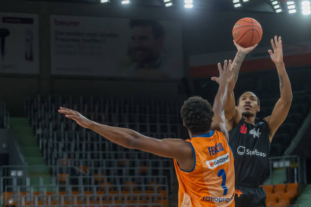 练习起跑与 练习起跑与