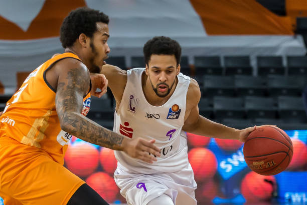 这个名字在 这个名字在