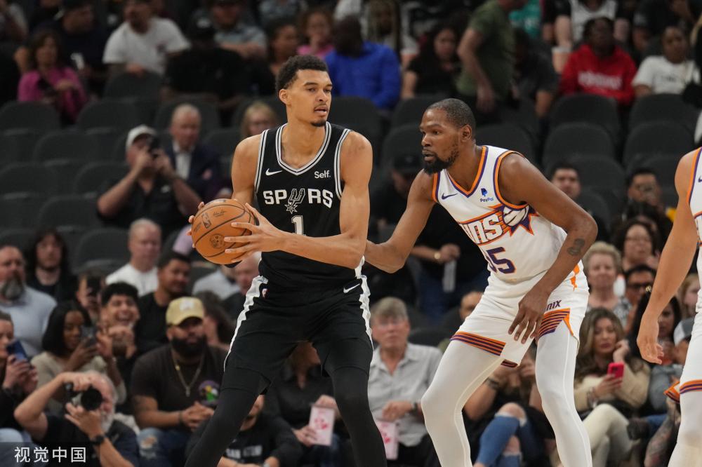 展现出在德 展现出在德